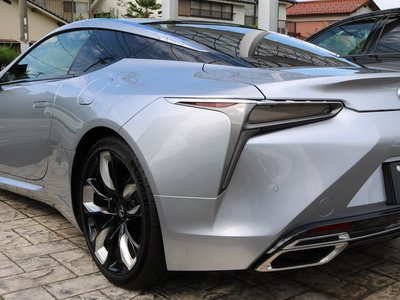 صورة مصغرة 51 لـ 2023 Lexus LC
