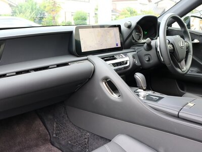 صورة مصغرة 98 لـ 2023 Lexus LC