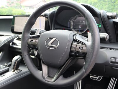 صورة مصغرة 112 لـ 2023 Lexus LC