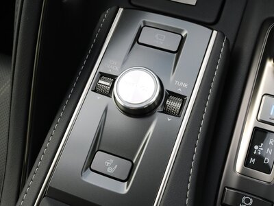 صورة مصغرة 139 لـ 2023 Lexus LC