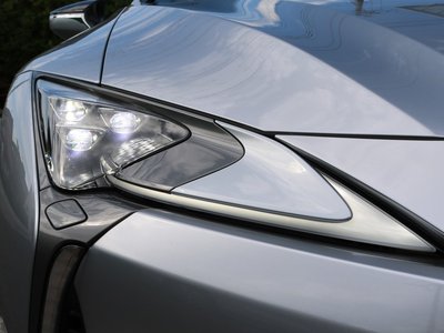 صورة مصغرة 11 لـ 2023 Lexus LC