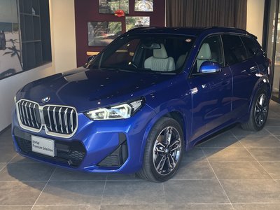 2023 BMW X1 photo 1