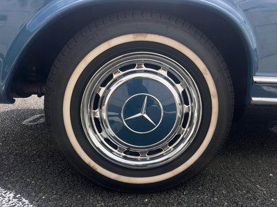 1968 Mercedes-BENZ SL photo 9