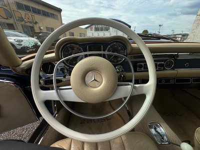 1968 Mercedes-BENZ SL thumbnail 26