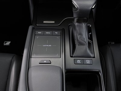 2022 Lexus ES thumbnail 26