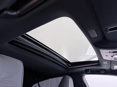 2022 Lexus ES thumbnail 23