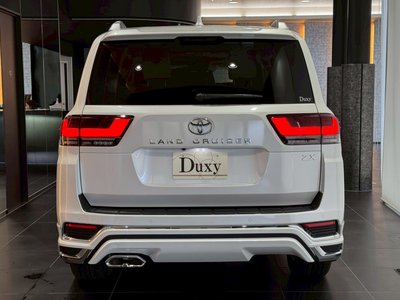 2025 Toyota LAND CRUISER 300 照片 30