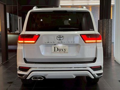 2025 Toyota LAND CRUISER 300 照片 31