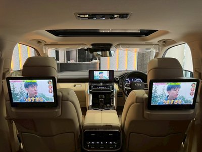 2025 Toyota LAND CRUISER 300 照片 62