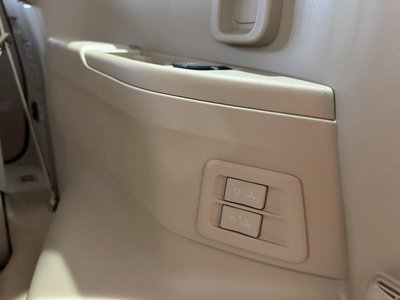 2025 Toyota LAND CRUISER 300 照片 58