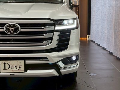 2025 Toyota LAND CRUISER 300 照片 25