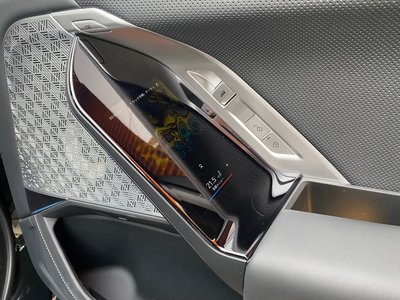 2024 BMW I7 thumbnail 30