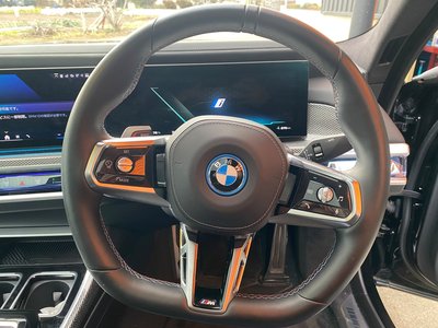 2024 BMW I7 thumbnail 20