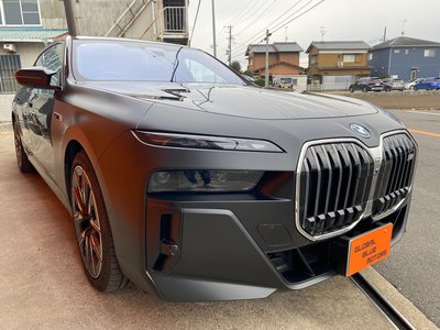 2024 BMW I7 photo 2