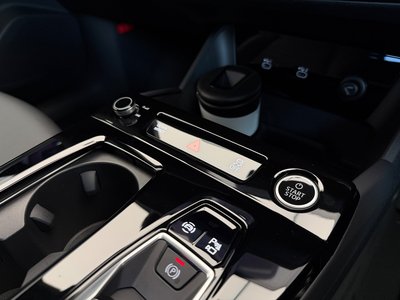 صورة 63 لـ 2025 AUDI A6 SPORTBACK E-TRON