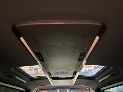 2023 Toyota ALPHARD photo 42