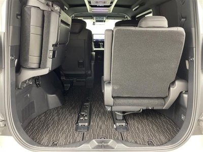 2024 Toyota ALPHARD 照片 35