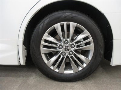 صورة 30 لـ 2024 Toyota ALPHARD