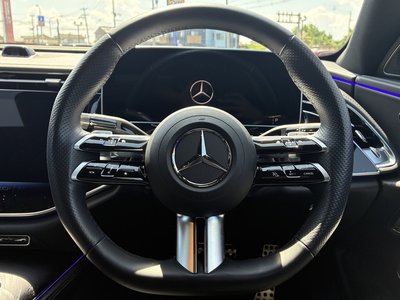 2025 Mercedes-BENZ E-CLASS photo 12