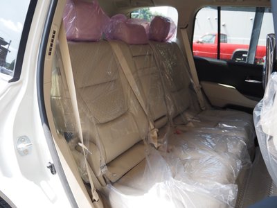 صورة 39 لـ 2024 Toyota LAND CRUISER 300