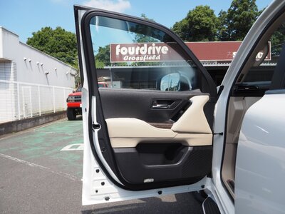 صورة 17 لـ 2024 Toyota LAND CRUISER 300