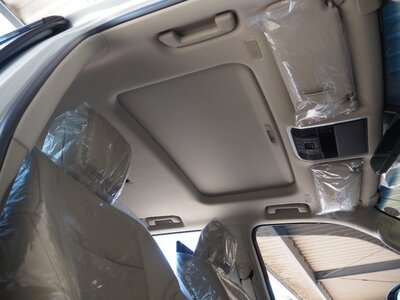 صورة 37 لـ 2024 Toyota LAND CRUISER 300