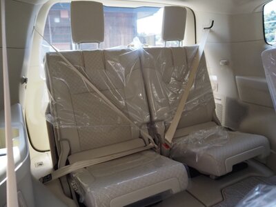 صورة 40 لـ 2024 Toyota LAND CRUISER 300