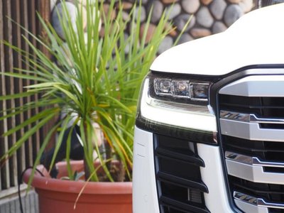 صورة 13 لـ 2024 Toyota LAND CRUISER 300