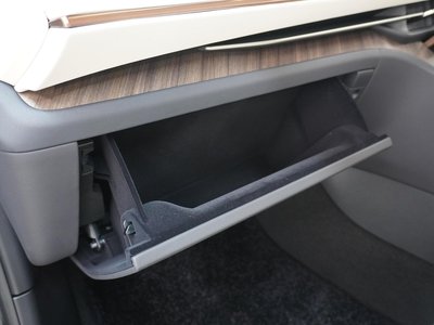 2026 Lexus LM thumbnail 56
