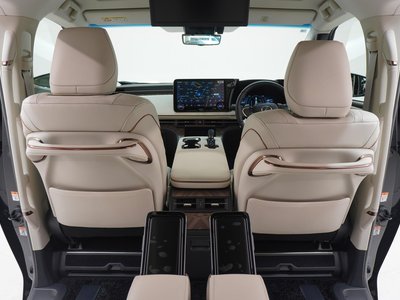 2026 Lexus LM thumbnail 61