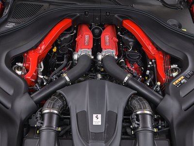 صورة 10 لـ 2023 Ferrari PORTOFINO M