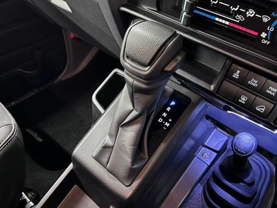 2023 Toyota LAND CRUISER 70 — миниатюра 10