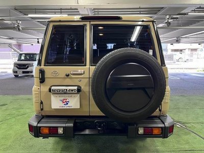 2023 Toyota LAND CRUISER 70 — миниатюра 16
