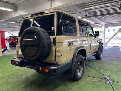 2023 Toyota LAND CRUISER 70 — миниатюра 63