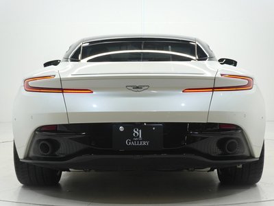 2017 Aston Martin DB11 照片 6