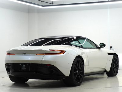 2017 Aston Martin DB11 照片 5
