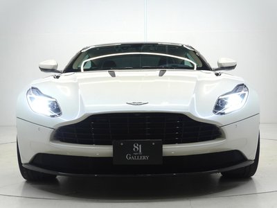 2017 Aston Martin DB11 照片 2