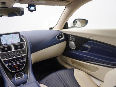 2017 Aston Martin DB11 照片 46