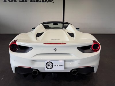 صورة 14 لـ 2017 Ferrari 488 SPIDER