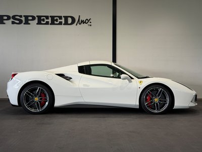 صورة 10 لـ 2017 Ferrari 488 SPIDER