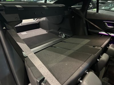 2024 Mercedes-BENZ EQE photo 9