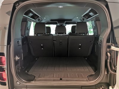 2025 LAND Rover DEFENDER thumbnail 25