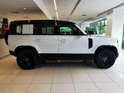 2025 LAND Rover DEFENDER thumbnail 21