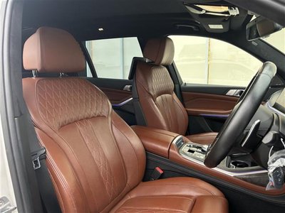 2020 BMW X7 photo 7