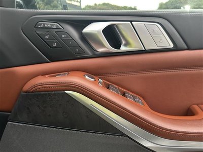 2020 BMW X7 thumbnail 18