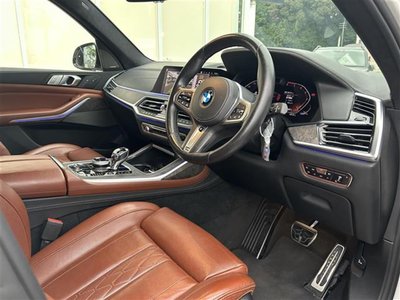 2020 BMW X7 photo 6