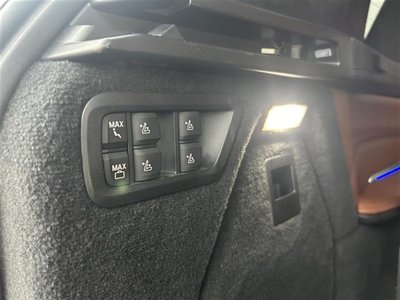 2020 BMW X7 photo 15