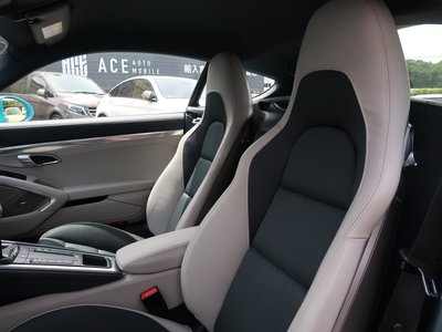 2017 Porsche 718 缩略图 31