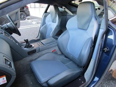 2006 Aston Martin V8 — миниатюра 11