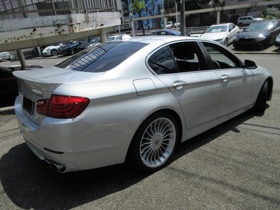 صورة 4 لـ 2012 BMW Alpina B5